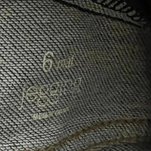 Aglow maternity jegging size 6 inseam 29 inches - Picture 4 of 4